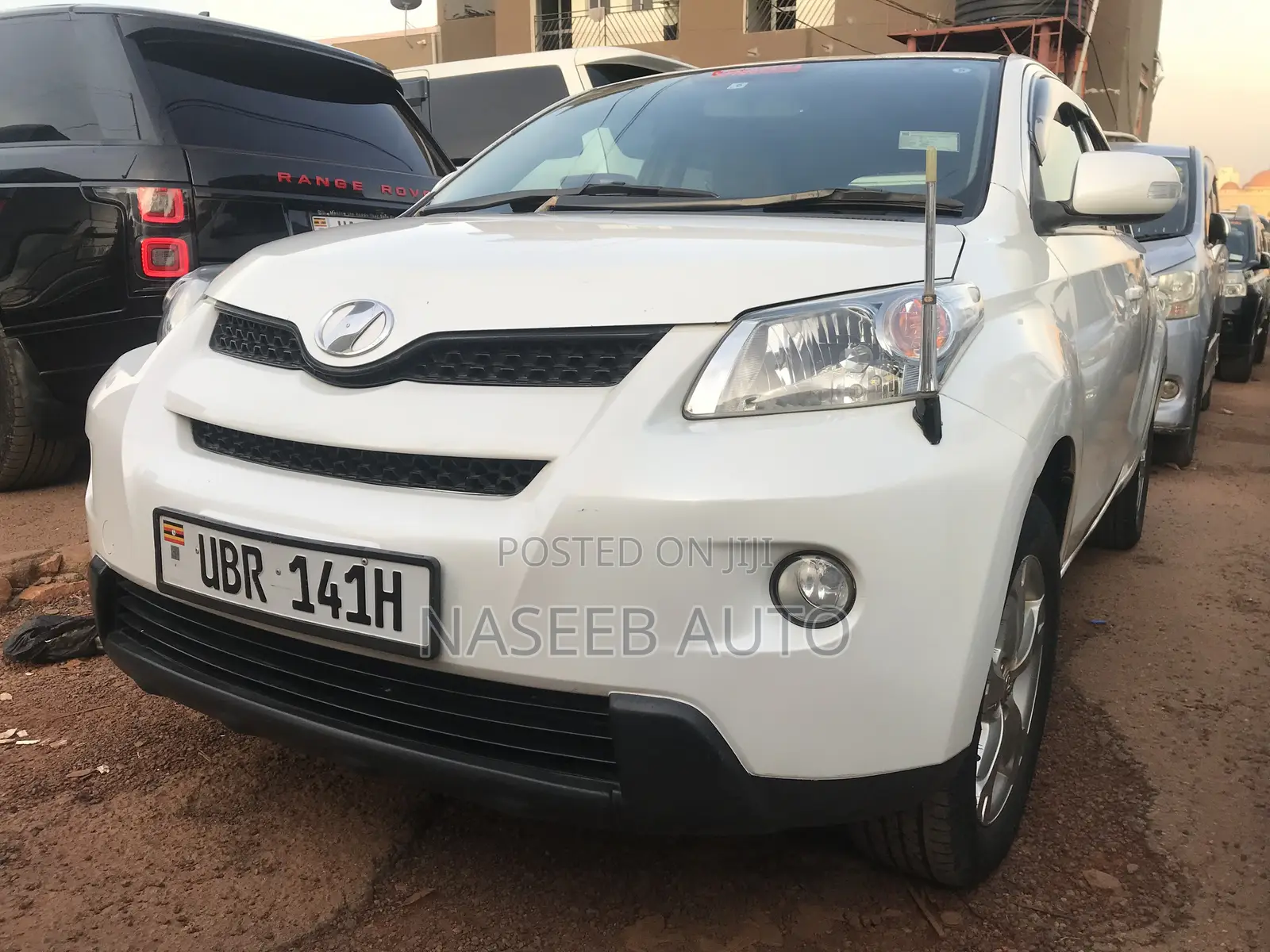 Toyota IST 2009 White