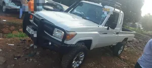 Toyota Land Cruiser 2015 White