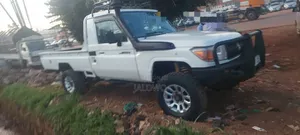 Toyota Land Cruiser 2015 White