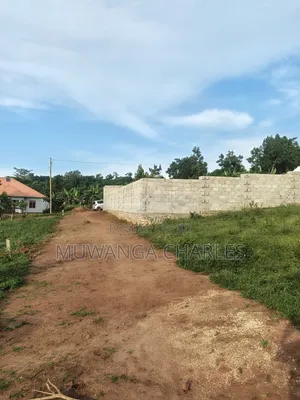 Plots Onon Sale at Gayaza Jiita Town