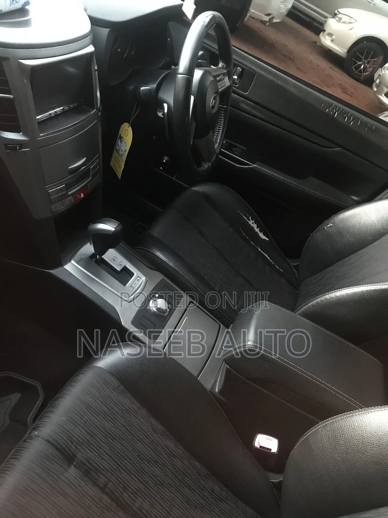 Subaru Outback 2010 Black