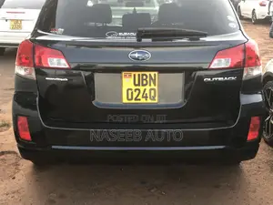 Subaru Outback 2010 Black