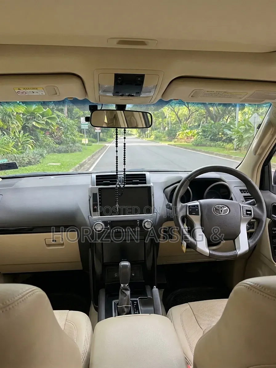 Toyota Land Cruiser Prado 2016 Teal
