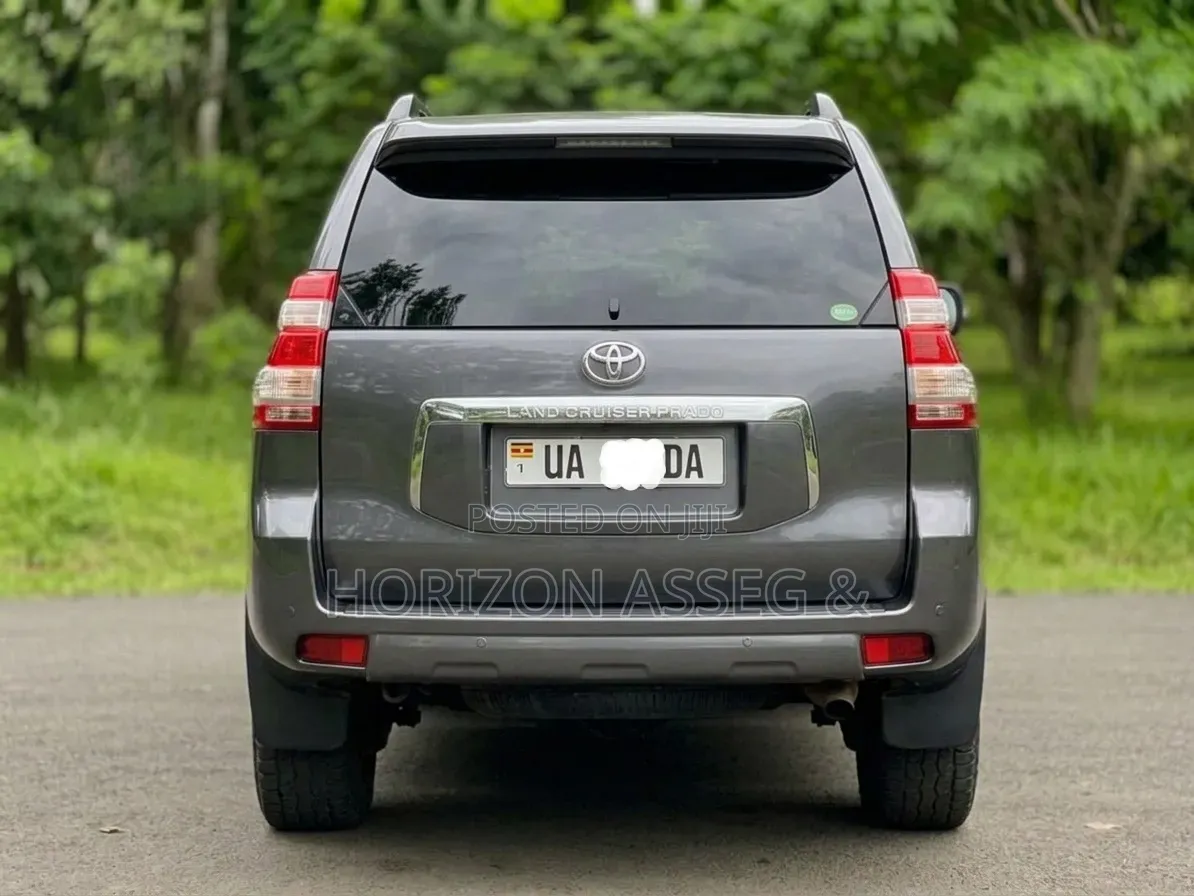 Toyota Land Cruiser Prado 2016 Teal