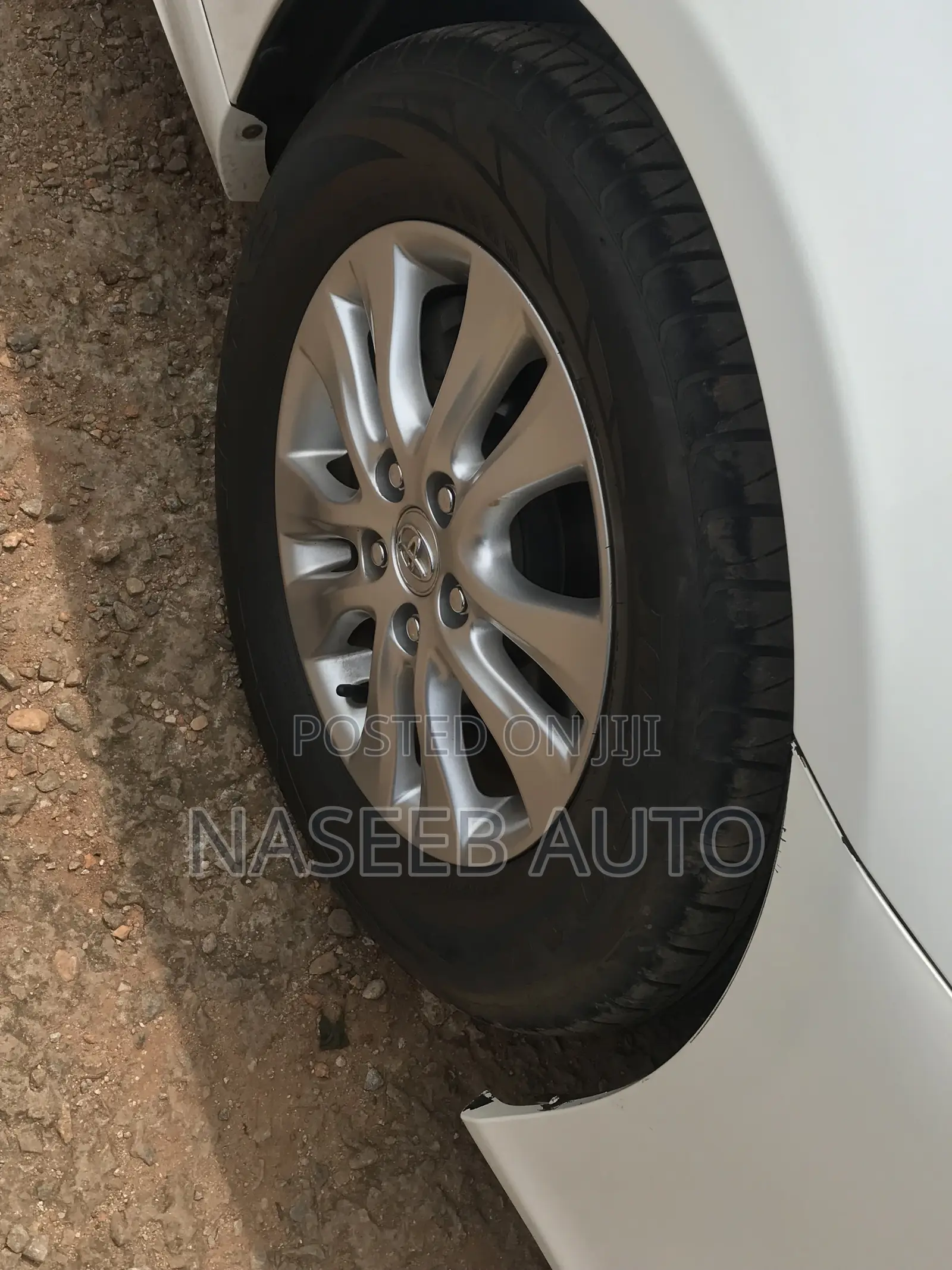 Toyota Mark X 2013 White
