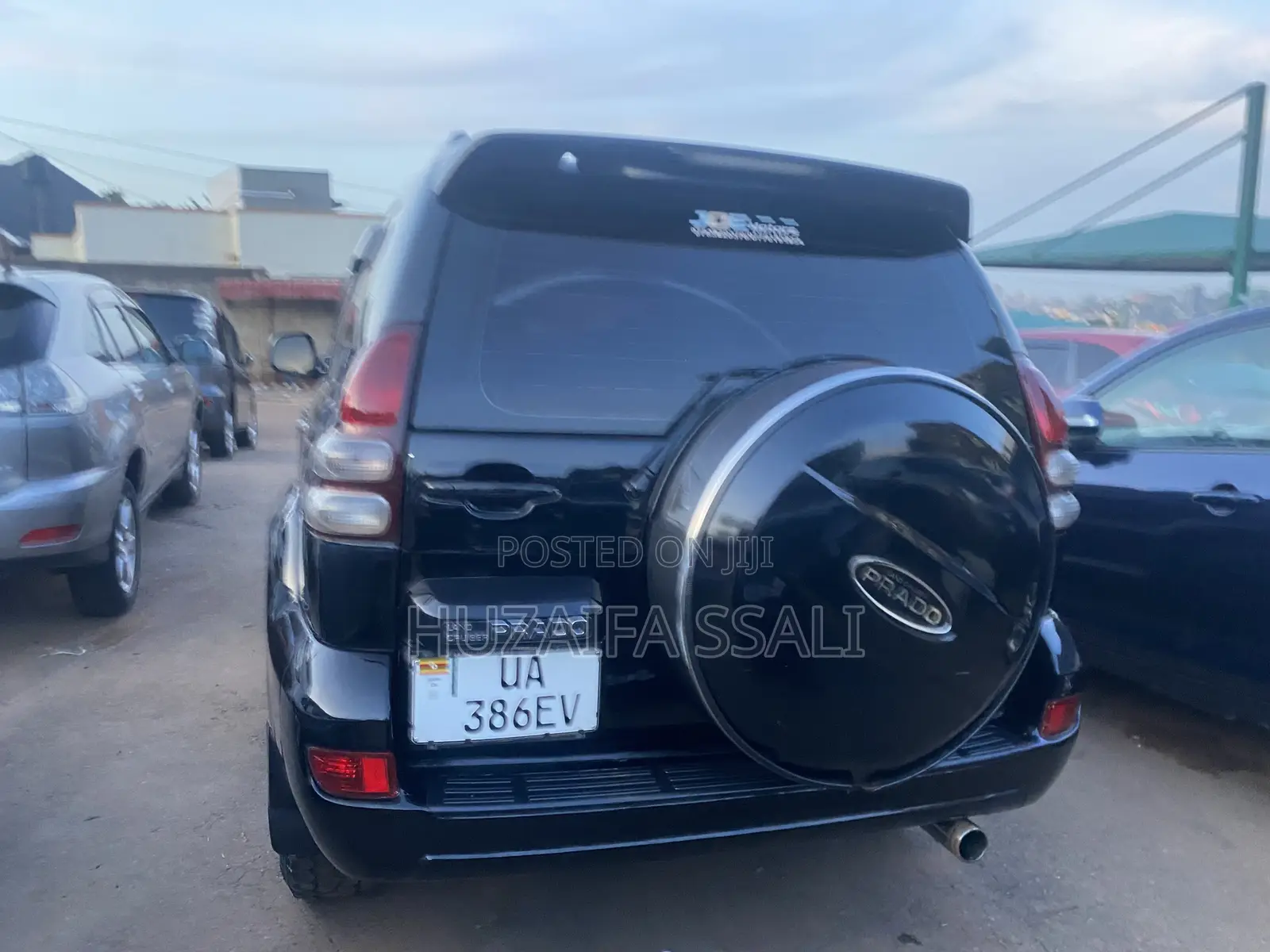 Toyota Land Cruiser Prado 2016 Black