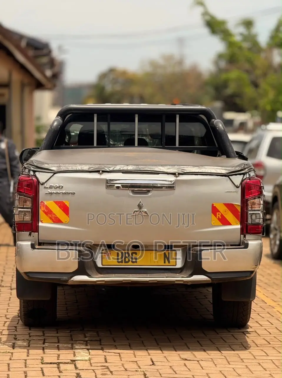 Mitsubishi L200 2022 Silver