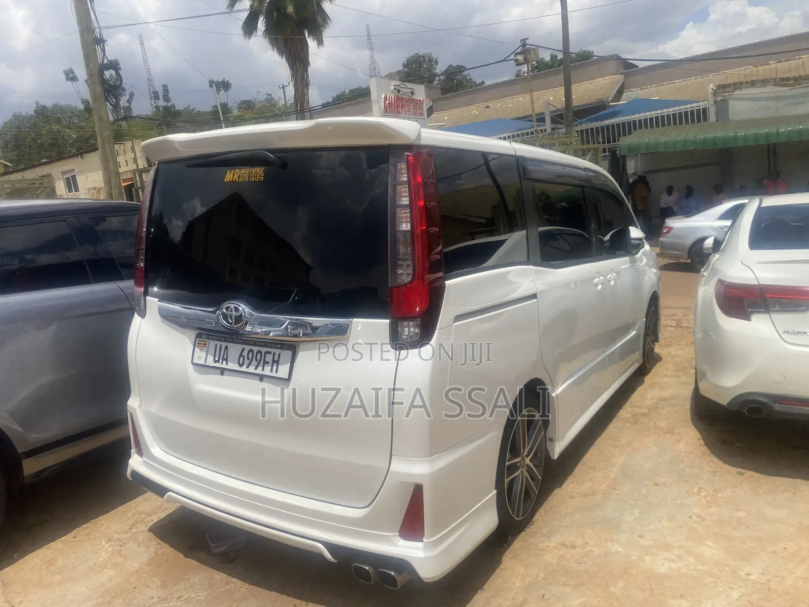 Toyota Noah 2020 White