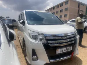 Toyota Noah 2020 White
