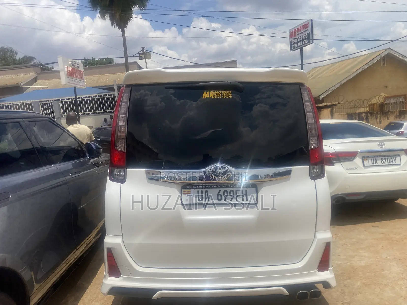 Toyota Noah 2020 White