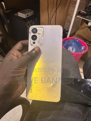 Infinix Note 12i 2022 128 GB White