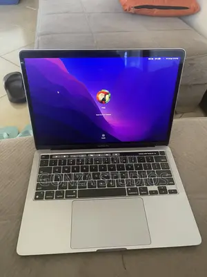 Laptop Apple MacBook Pro 8GB Apple M1 SSD 250GB