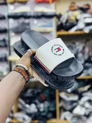 Tommy Hilfiger Men's Pool Slides