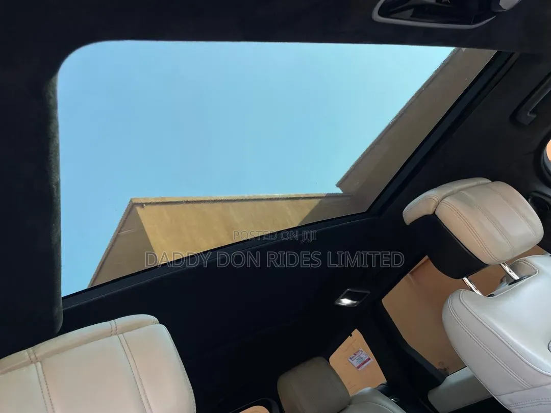 Rover Land 2019 White
