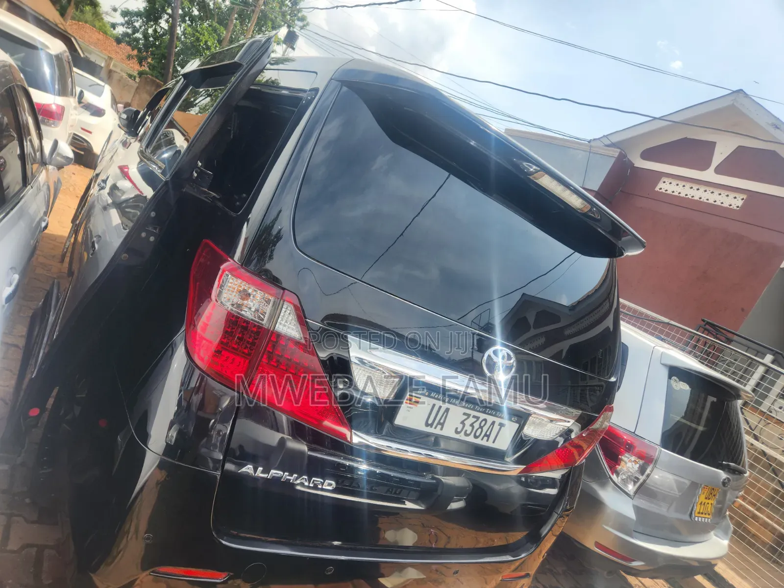 Toyota Alphard 2012 Black