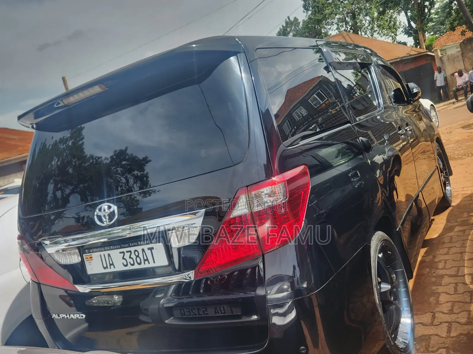 Toyota Alphard 2012 Black