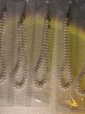 Single Strand Pearl Fashion Necklace