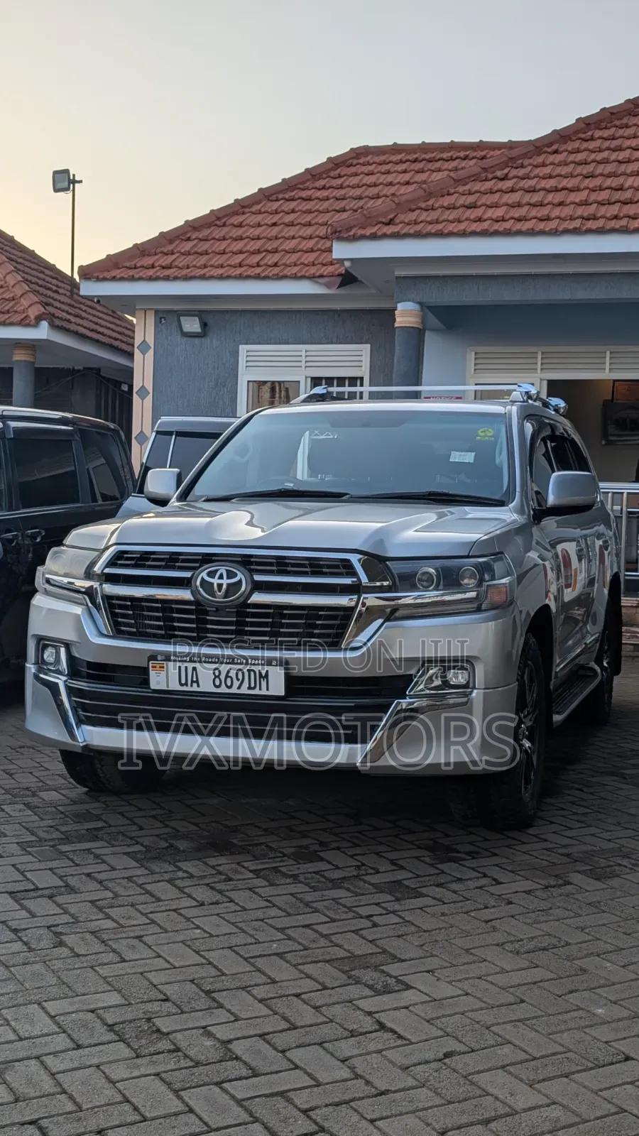 Toyota Land Cruiser 4.5 V8 TD STD 2010 Silver