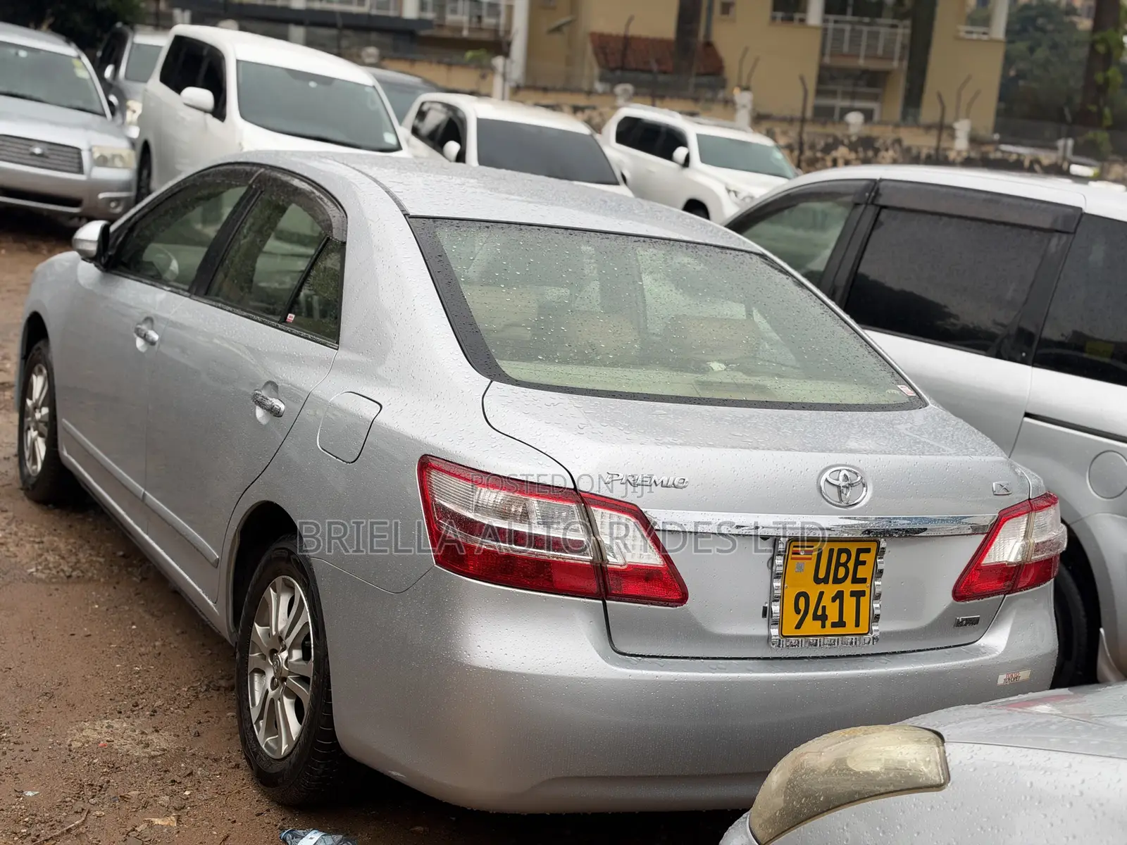 Toyota Premio 2010 Silver