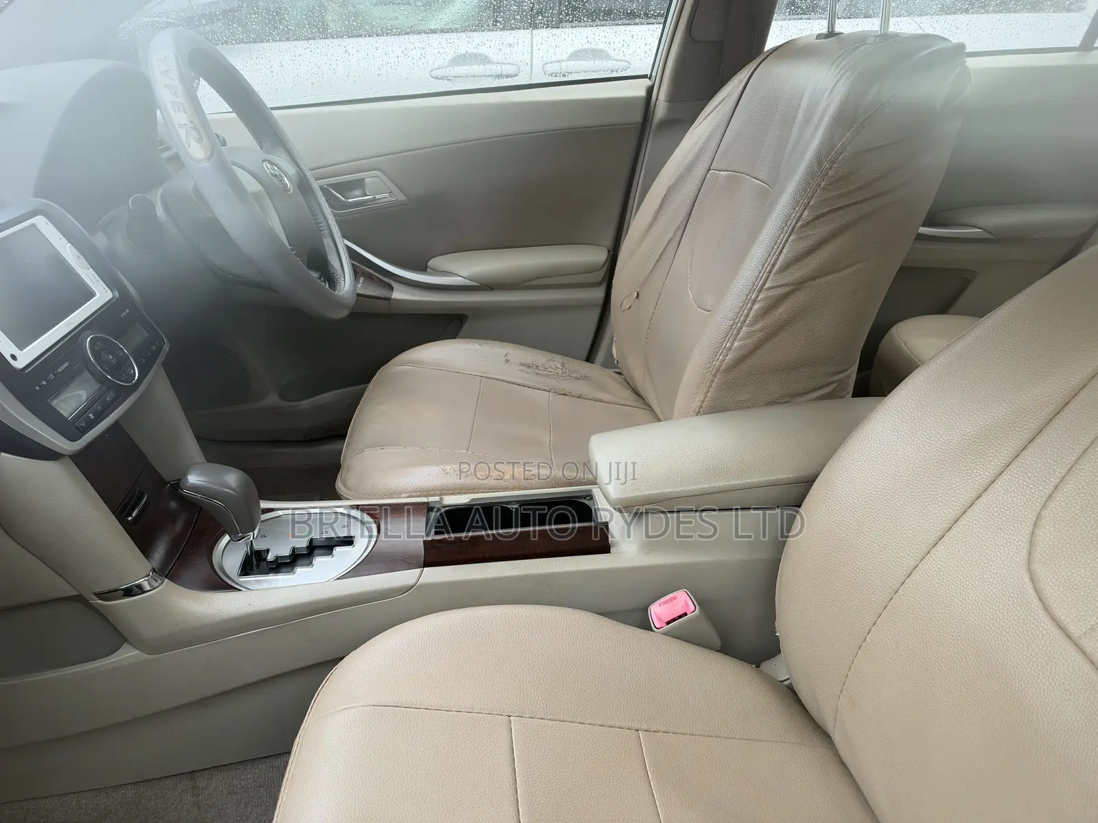 Toyota Premio 2010 Silver