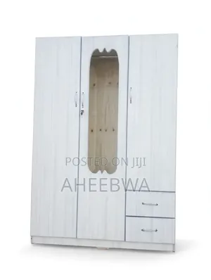 0muka Home Furniture