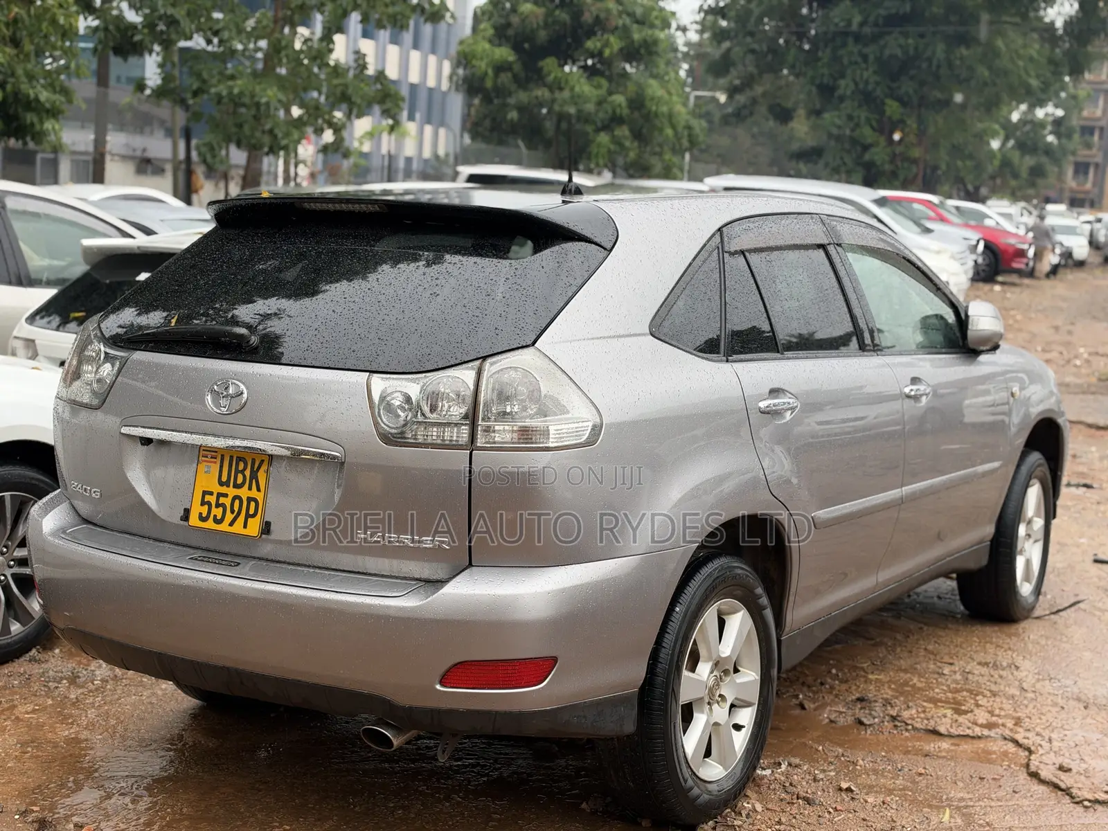 Toyota Harrier 2009 Silver