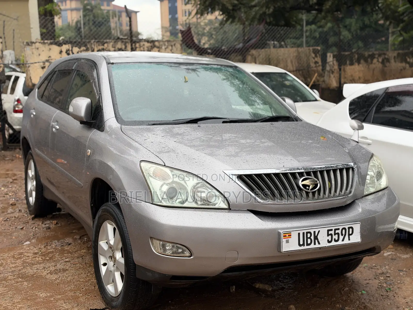 Toyota Harrier 2009 Silver