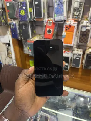 Apple iPhone 13 128 GB Black