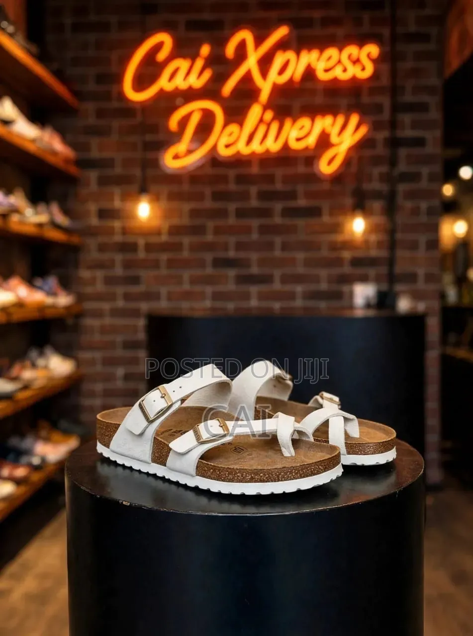 Birkenstock Mayari Sandals. 36-40