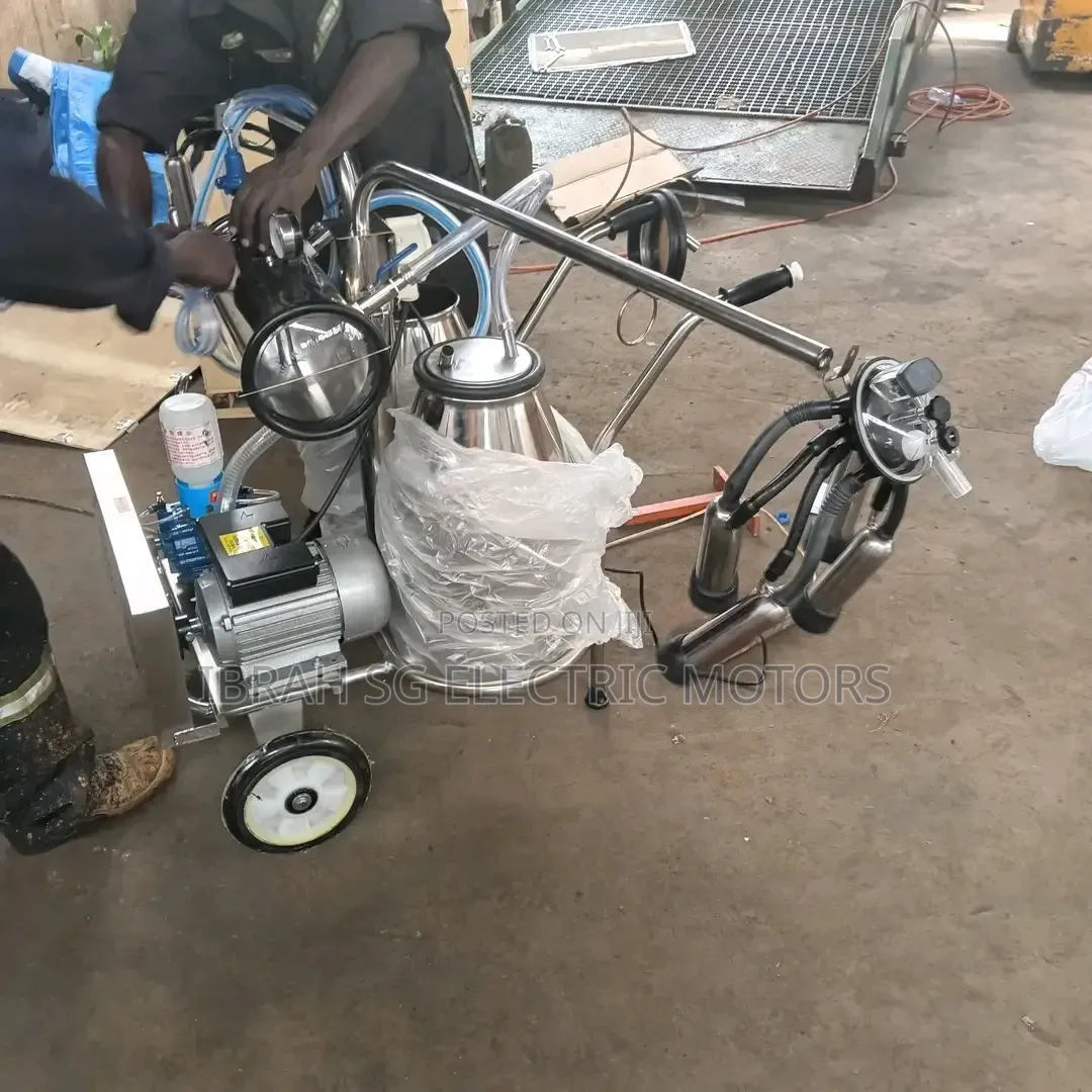Double Bucket Milking Machines Commercial