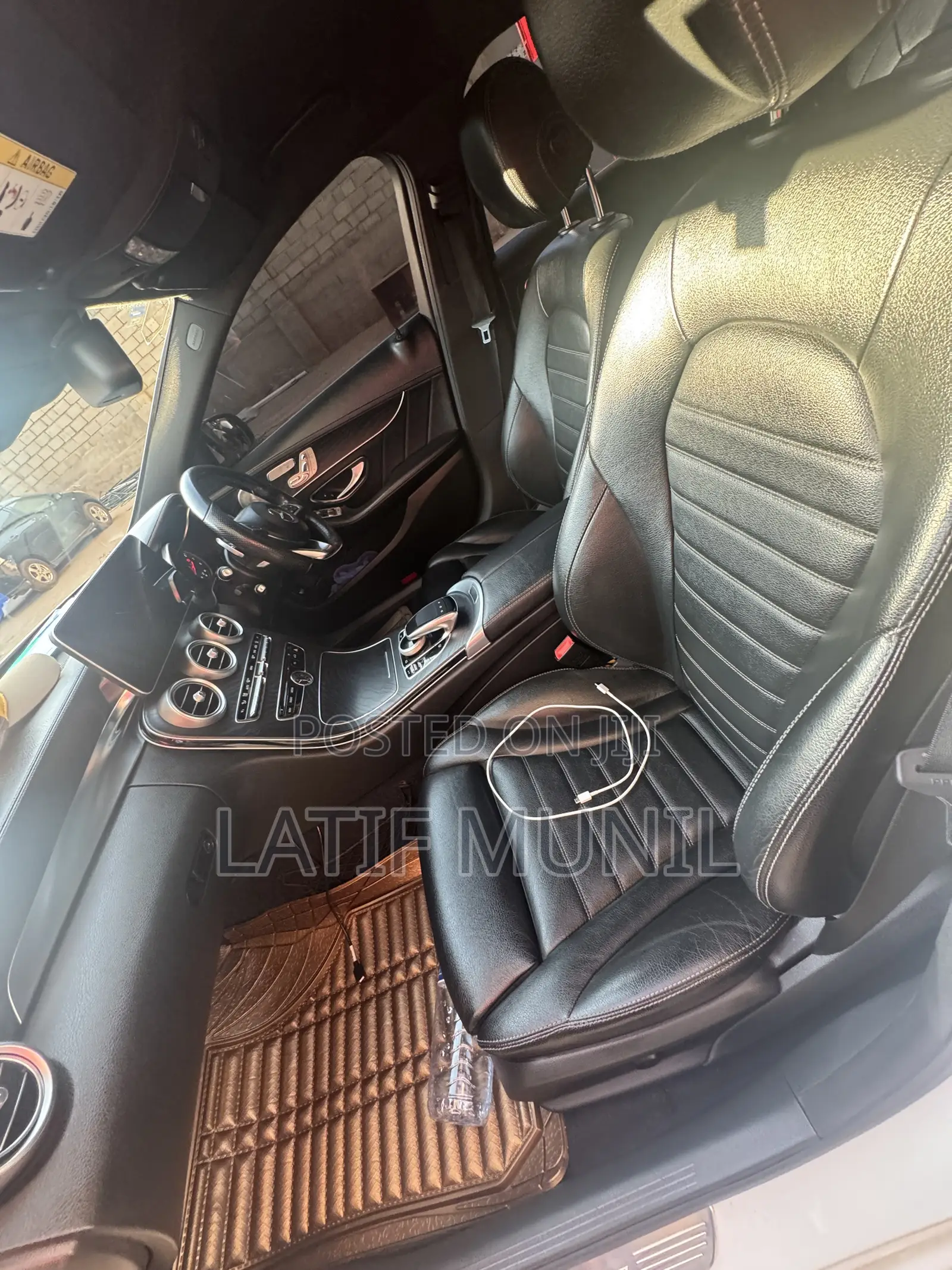 Mercedes-Benz C200 2016 White