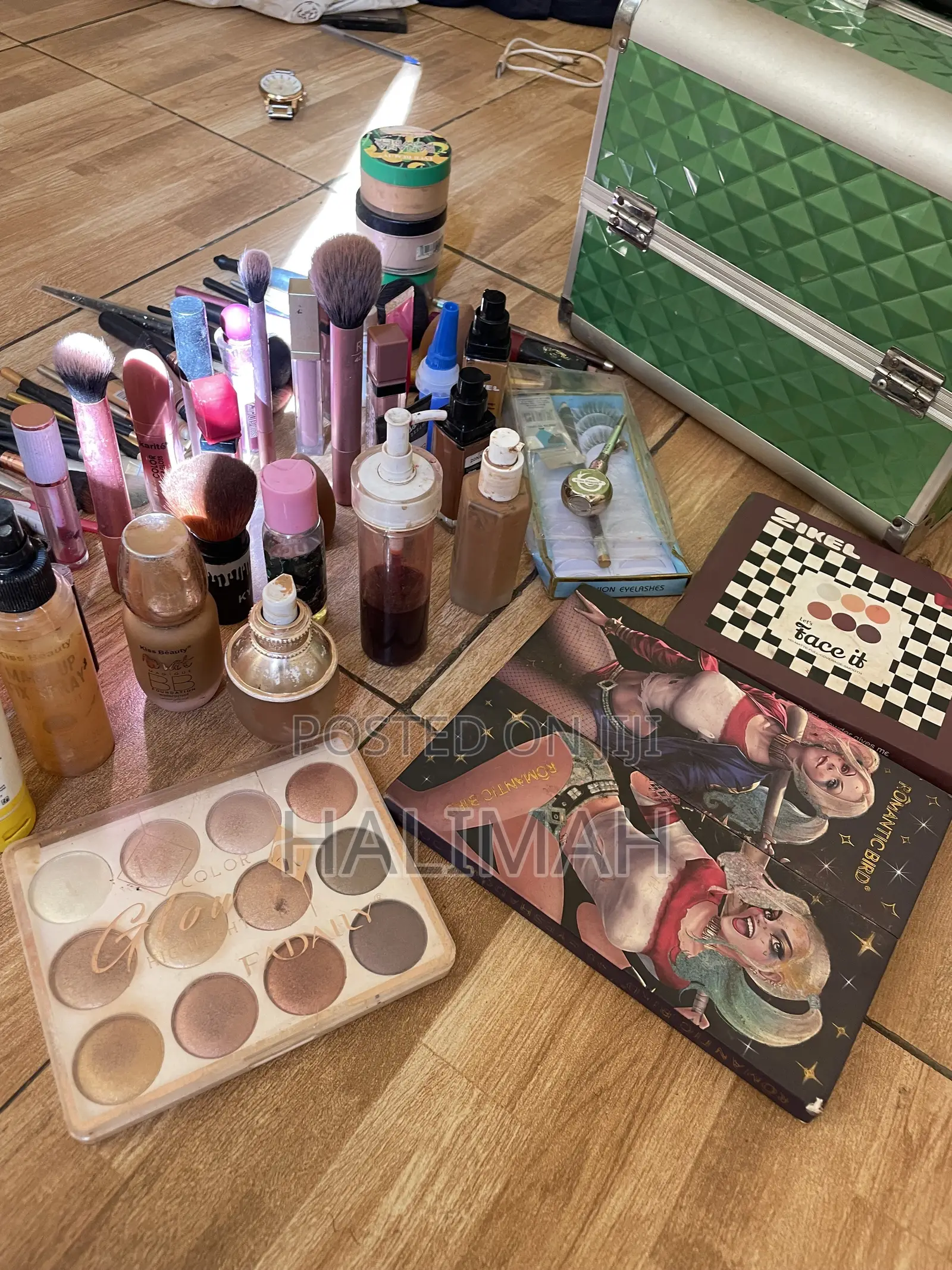Professional Beauty & SFX (Special Effects) Makeup Kit + GreenHardCase