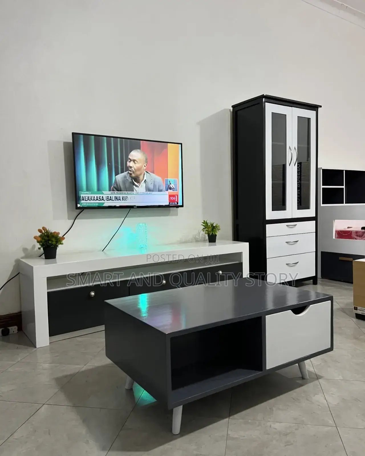 TV Stand/Center Table/Black TV Stand/Classic Center Table/56