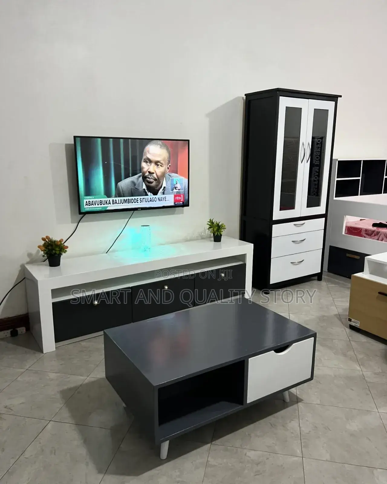 TV Stand/Center Table/Black TV Stand/Classic Center Table/56