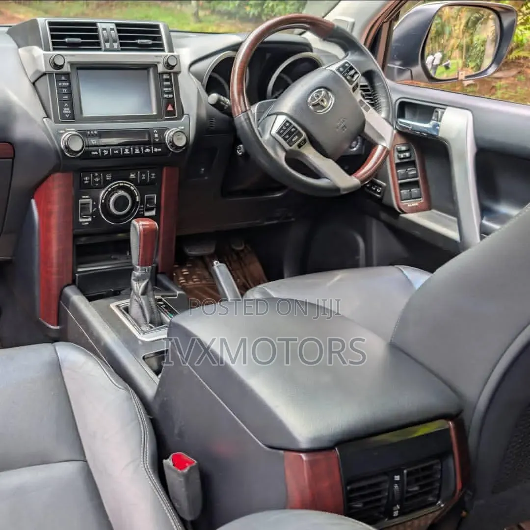 Toyota Land Cruiser Prado 2.8 D-4D 2015 White