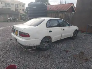 Toyota Corona 1998 White