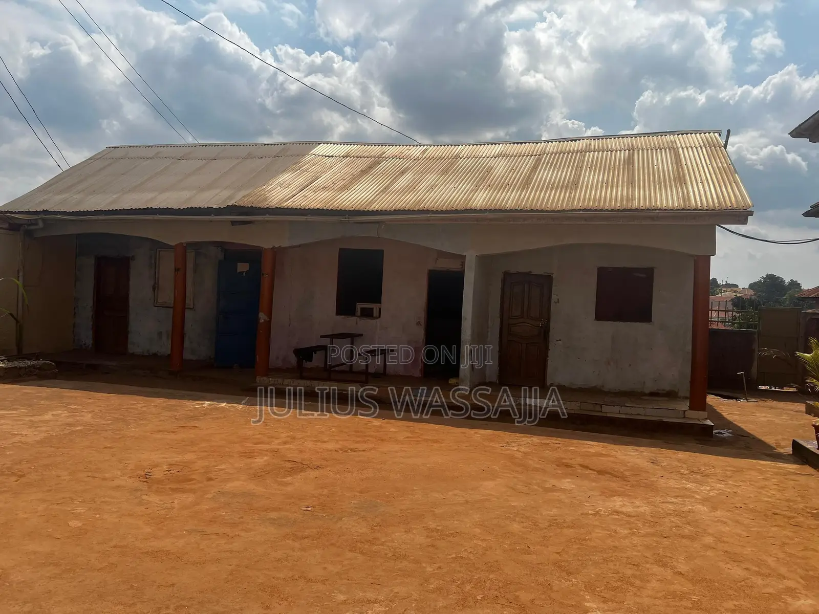 3bdrm House in Kira for sale