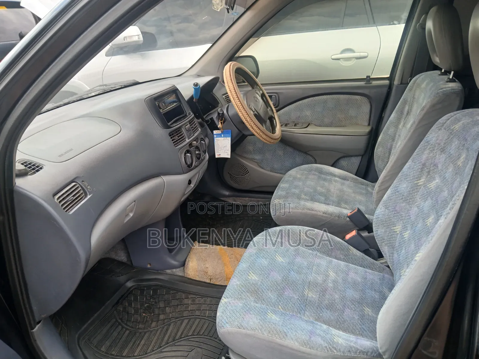 Toyota Raum 1997 Black