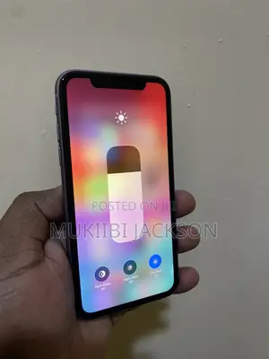 Apple iPhone 11 64 GB Purple