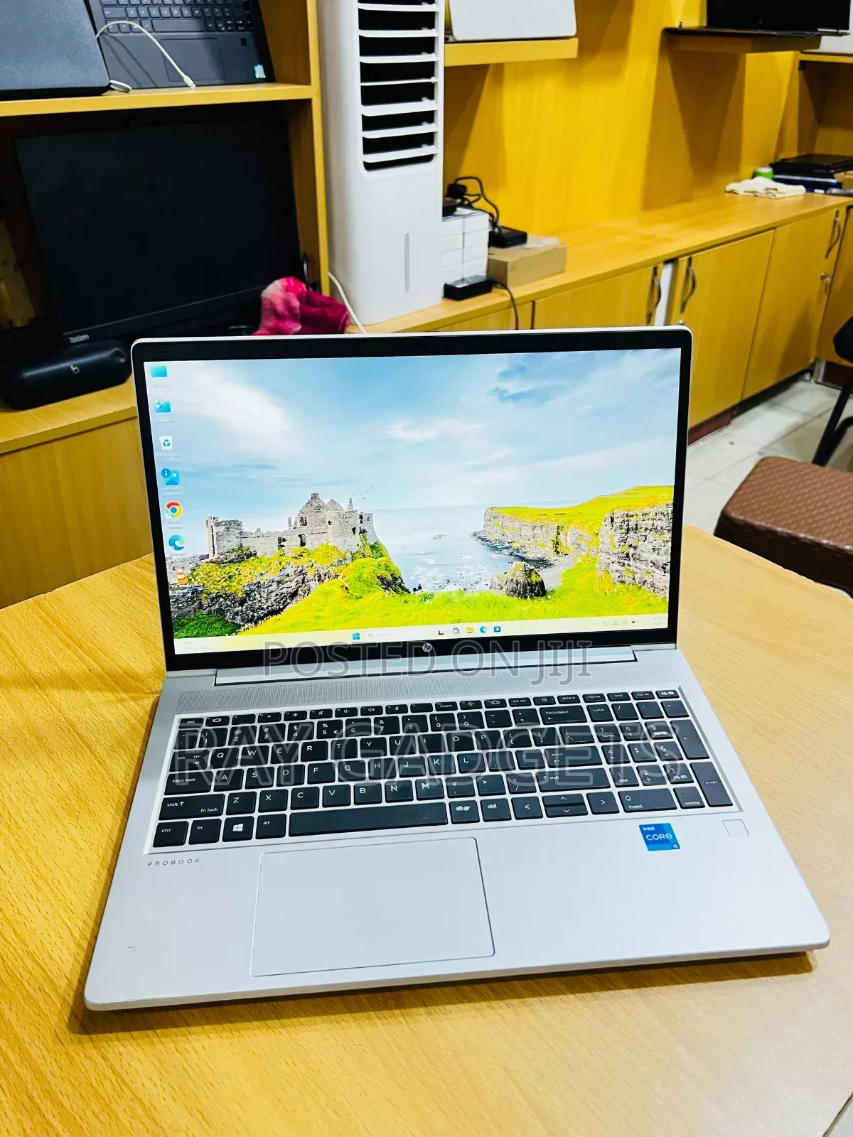 New Laptop HP ProBook 450 G8 8GB Intel Core i5 SSD 512GB