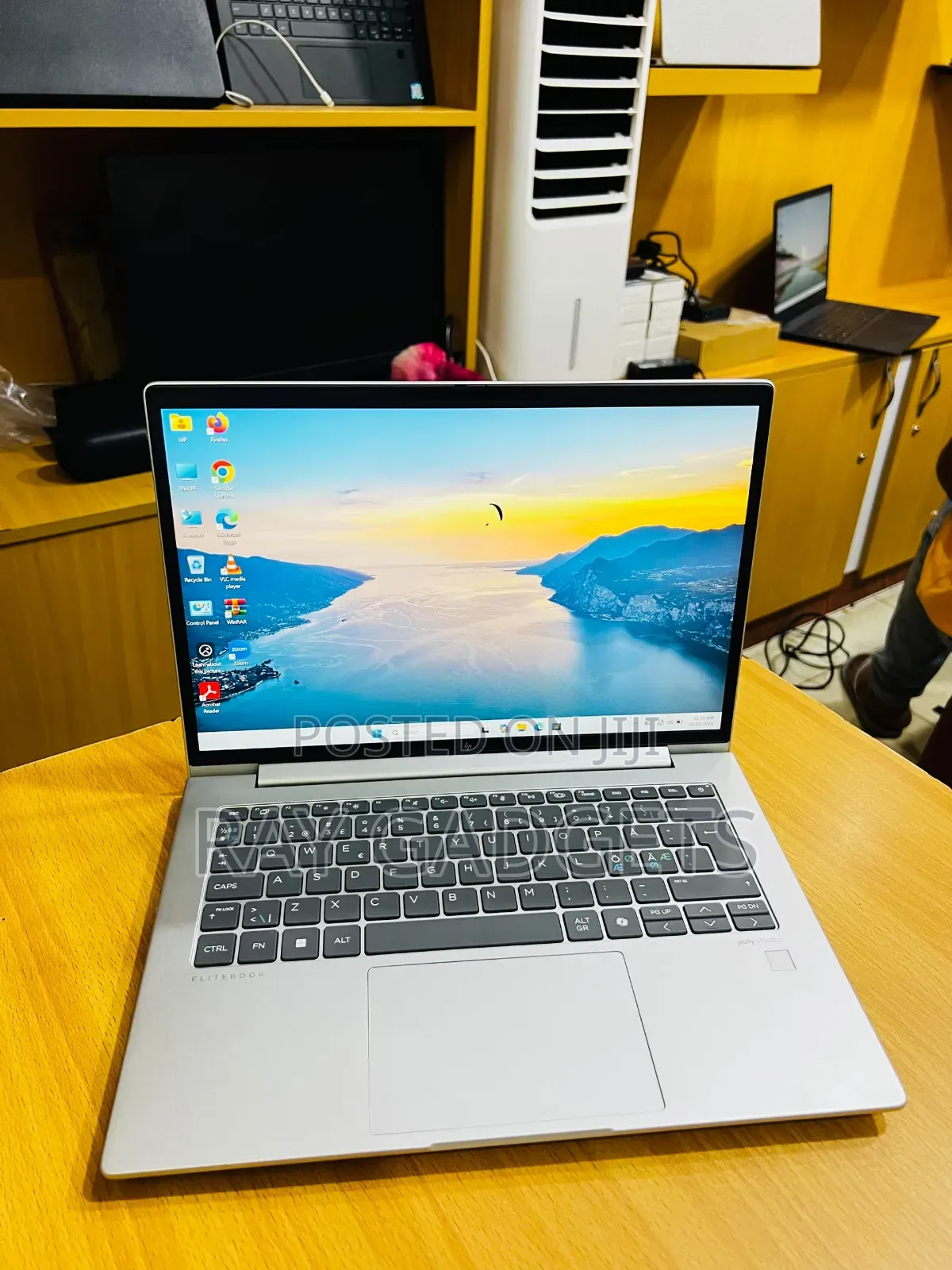 New Laptop HP EliteBook 645 G10 8GB AMD Ryzen 7 SSD 512GB