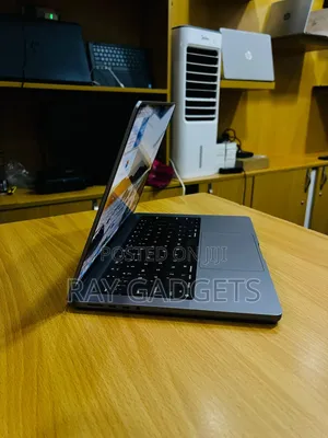 New Laptop Apple MacBook Pro 2021 M1 16GB Apple M1 Pro SSD 512GB
