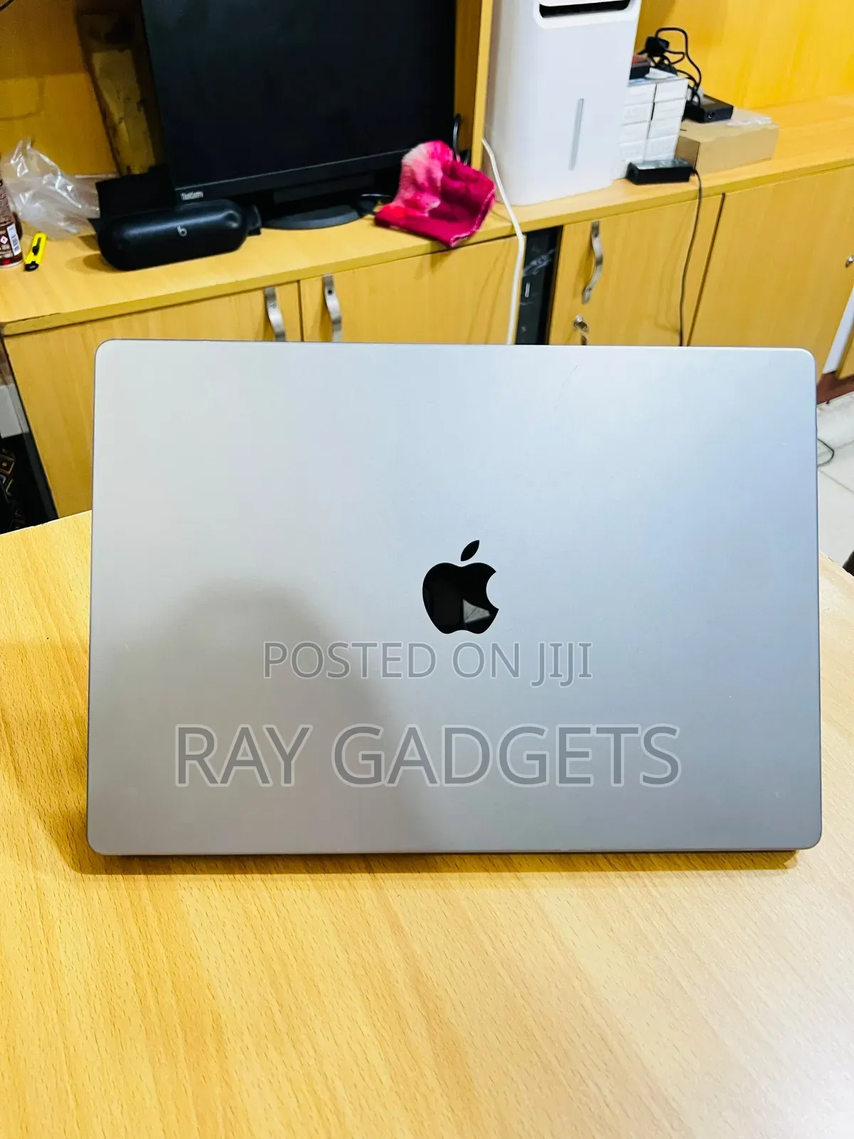 New Laptop Apple MacBook Pro 2021 M1 Max 16GB Apple M1 Max SSD 512GB