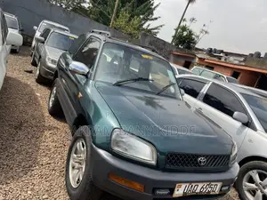 Toyota RAV4 1999 Gray