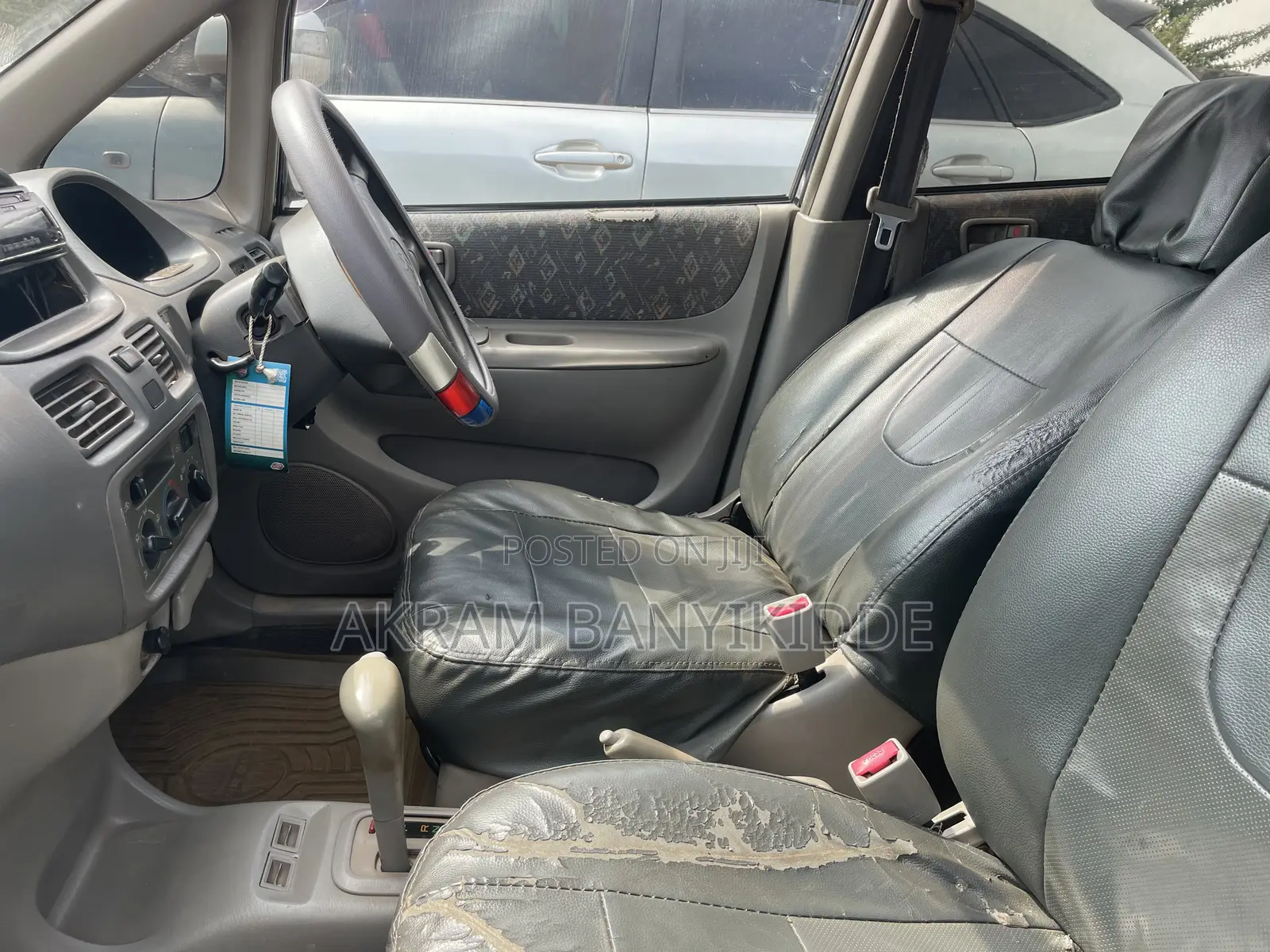 Toyota Corolla Spacio 2000 Silver