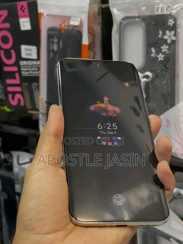 New Tecno Spark 40 Pro+ 256 GB Silver