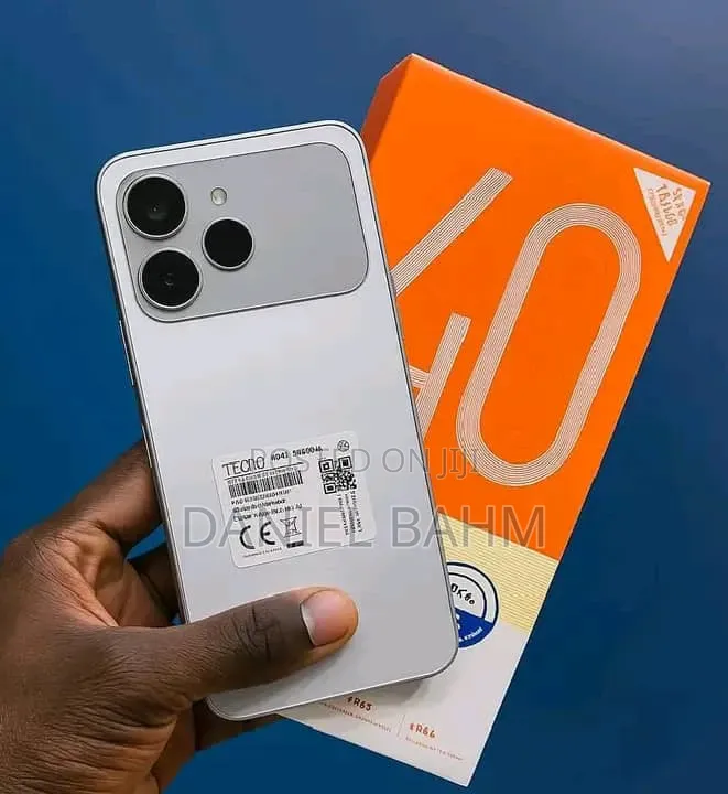 New Tecno Spark 40 256 GB Gray