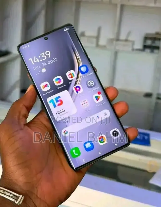 New Tecno Camon 40 Pro 4G 256 GB Blue