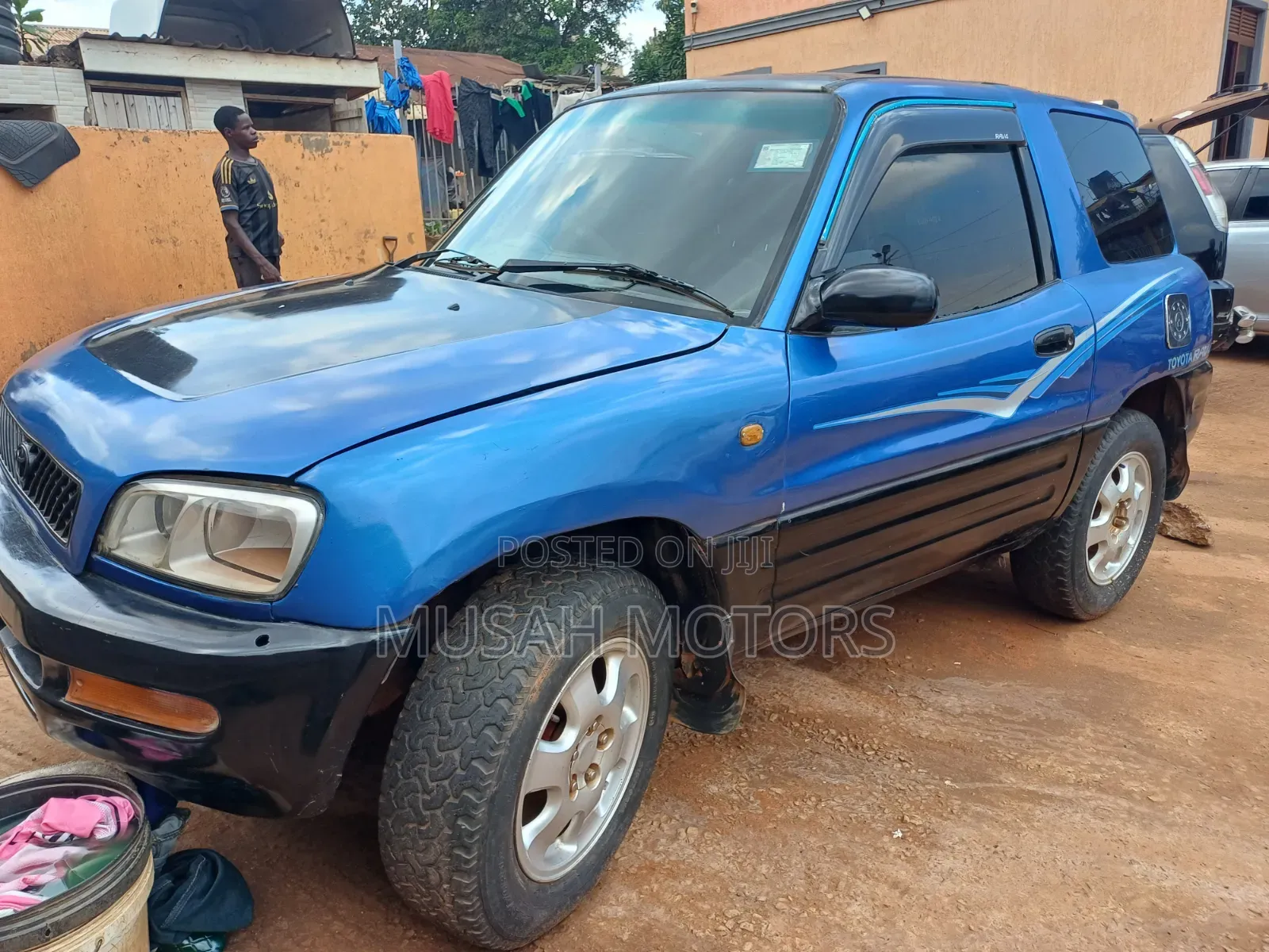Toyota RAV4 1999 Blue