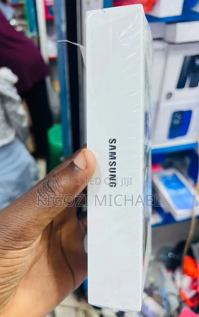New Samsung Galaxy A16 5G 256 GB Black